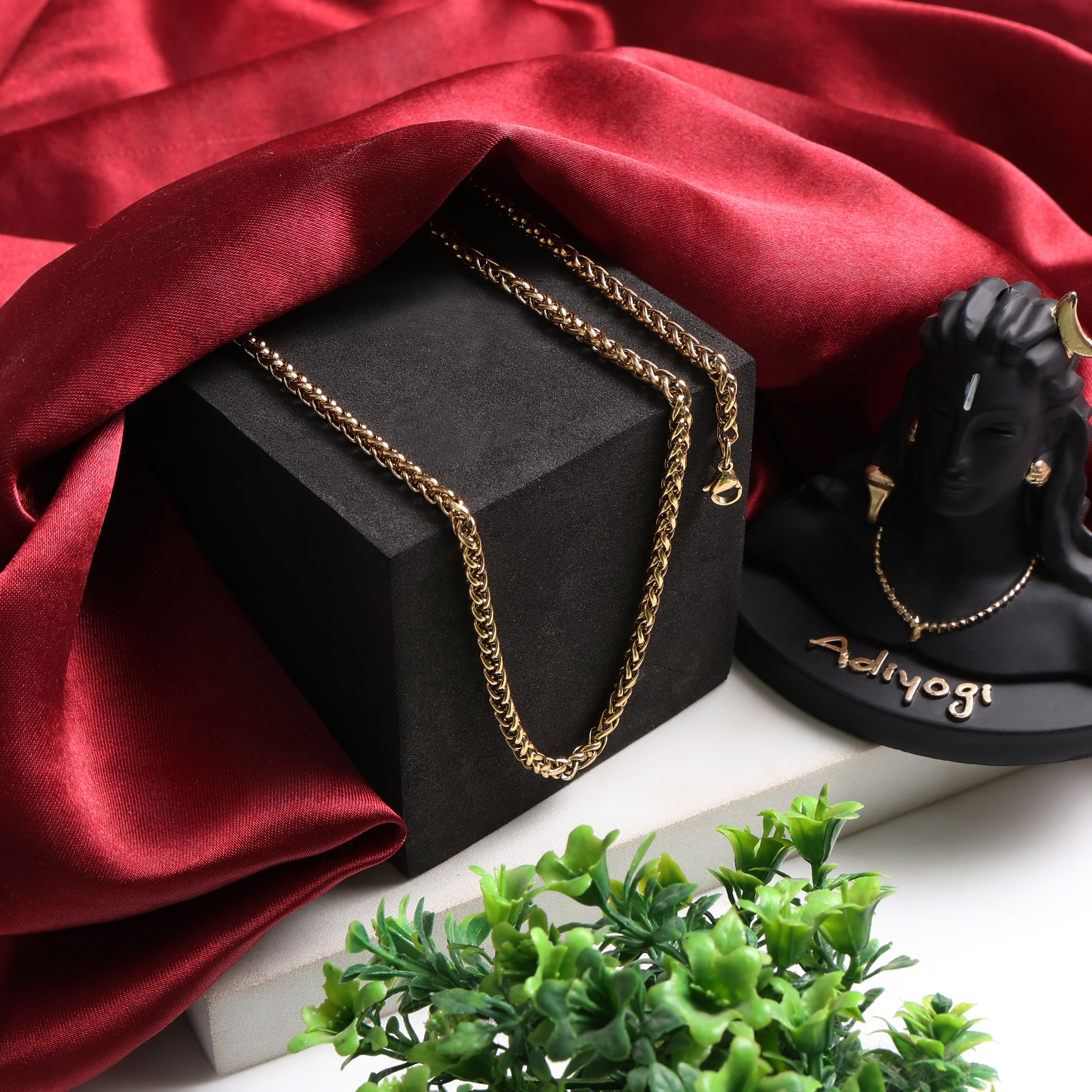 Gold Plated Premium Twist Chain For Men (21.5 Inch)